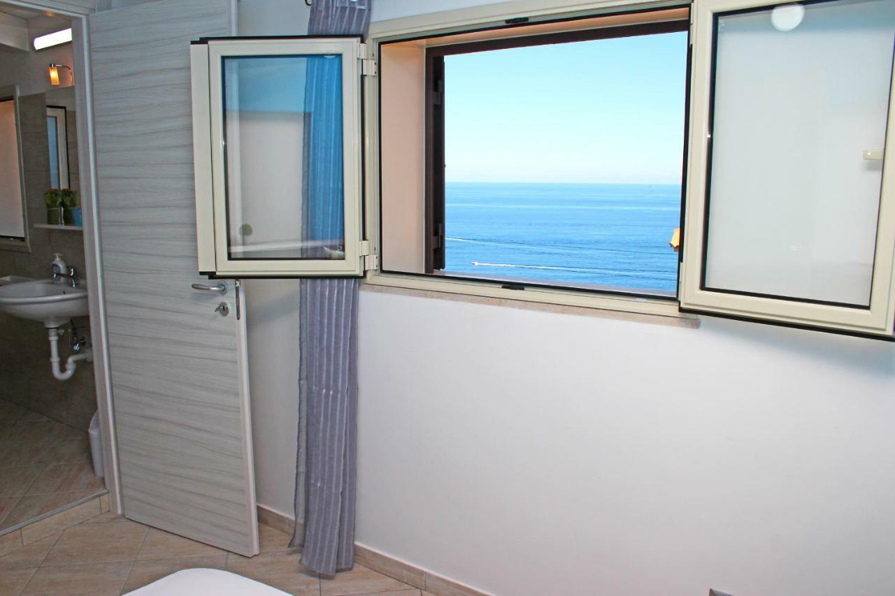 B&B Al Vicoletto Шилла Экстерьер фото